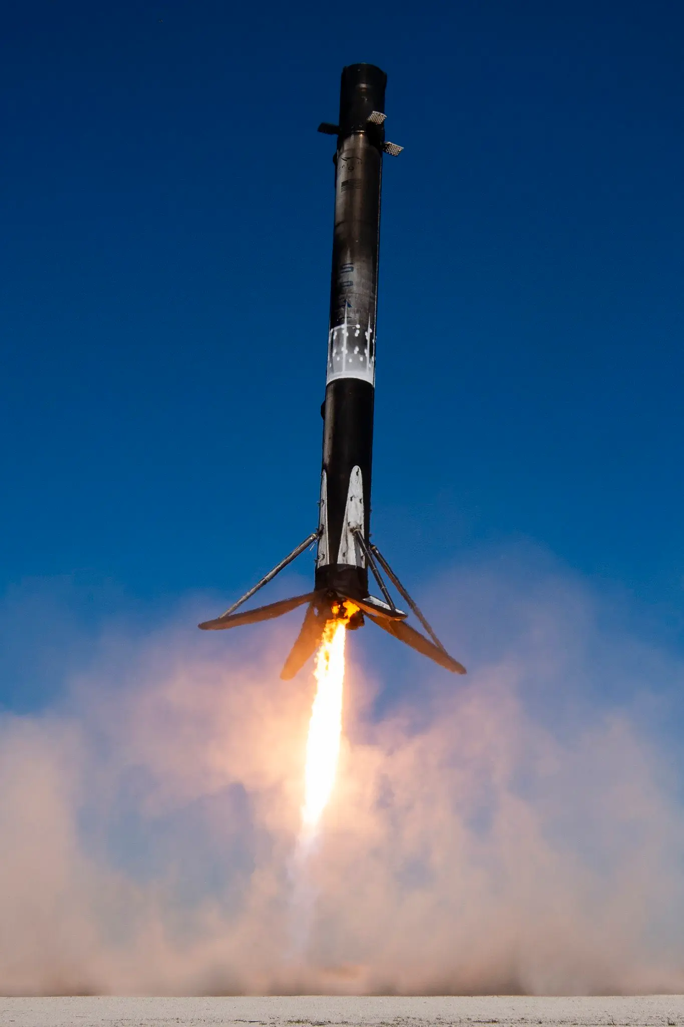 B1077