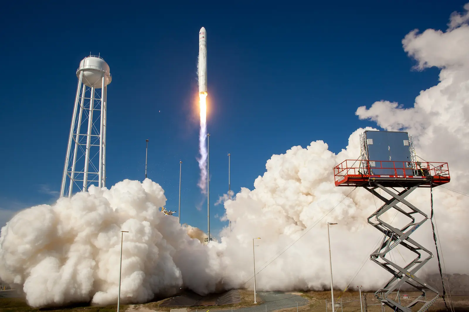 Antares 110 | Cygnus Mass Simulator