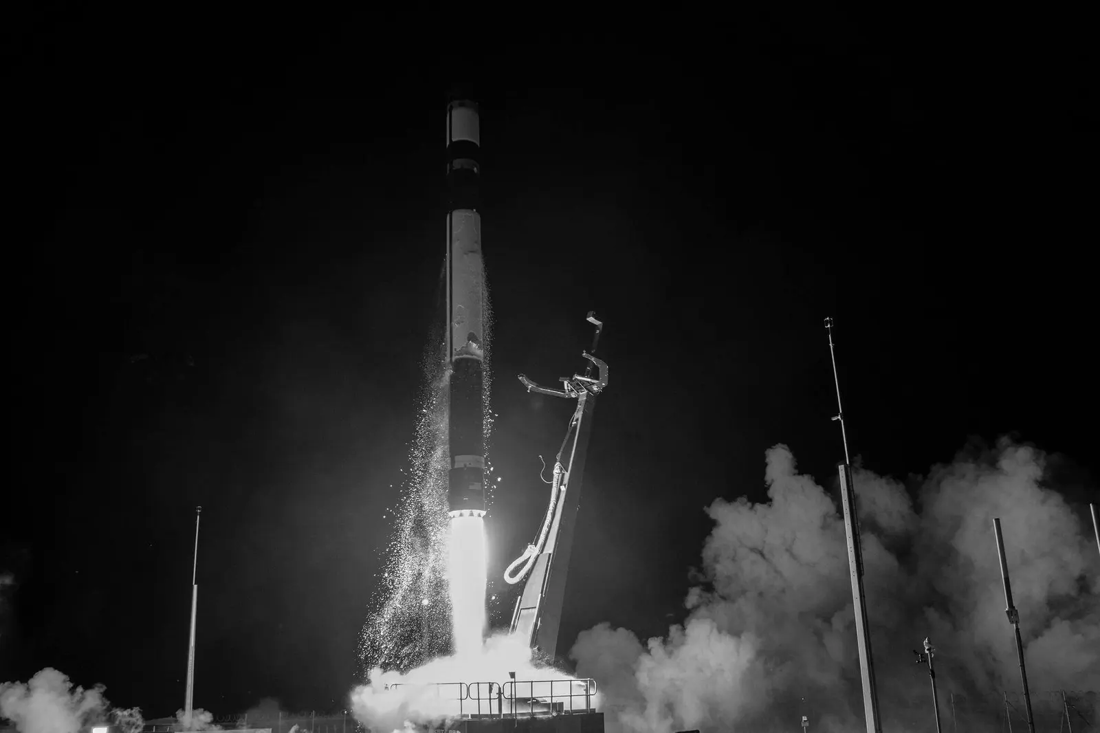 Electron | Wise One Looks Ahead (NROL-162)
