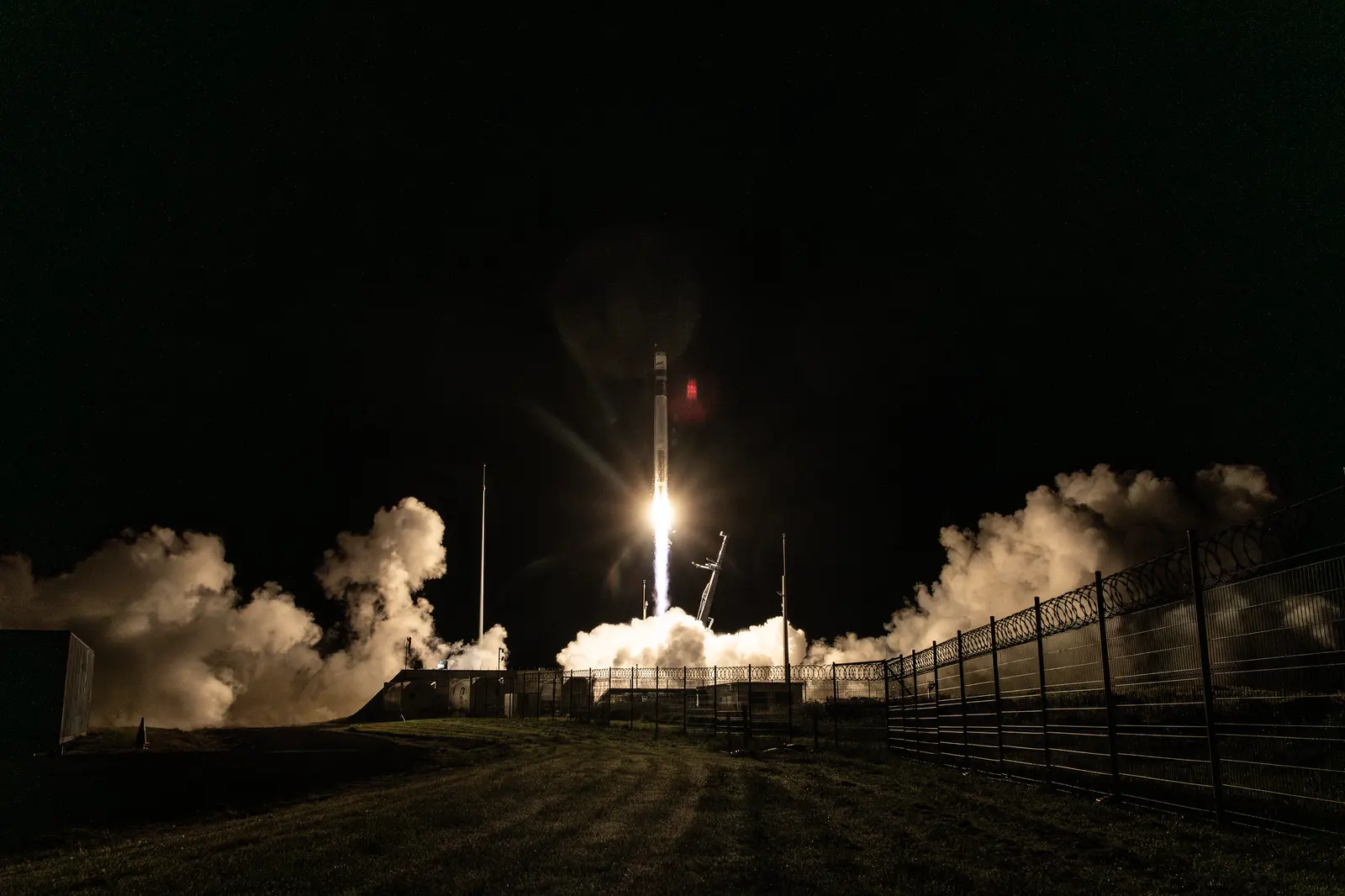 Electron | Changes In Latitudes, Changes In Attitudes (Protosat-1)