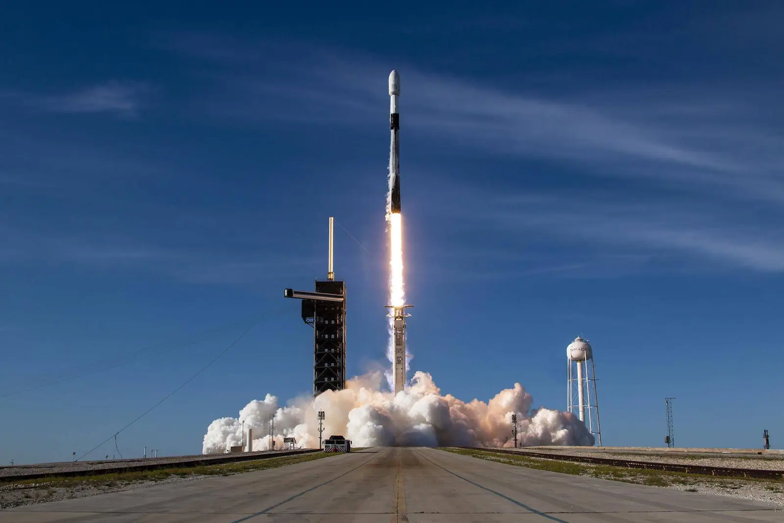 Falcon 9 Block 5 | Eutelsat 36D