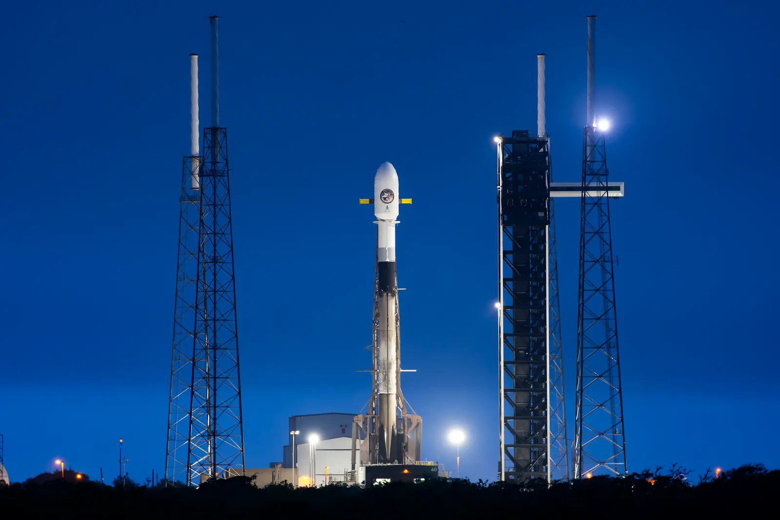 Falcon 9 Block 5 | NROL-77