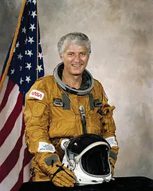 Henry 'Hank' Hartsfield