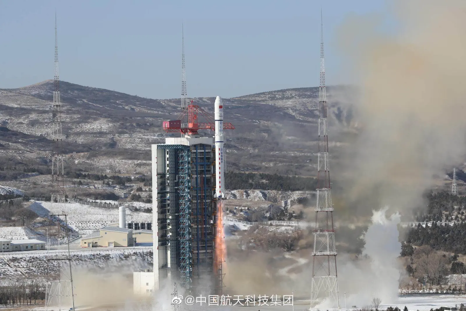Long March 2D | 6 x Jilin-1, Qilu-2/3 & others