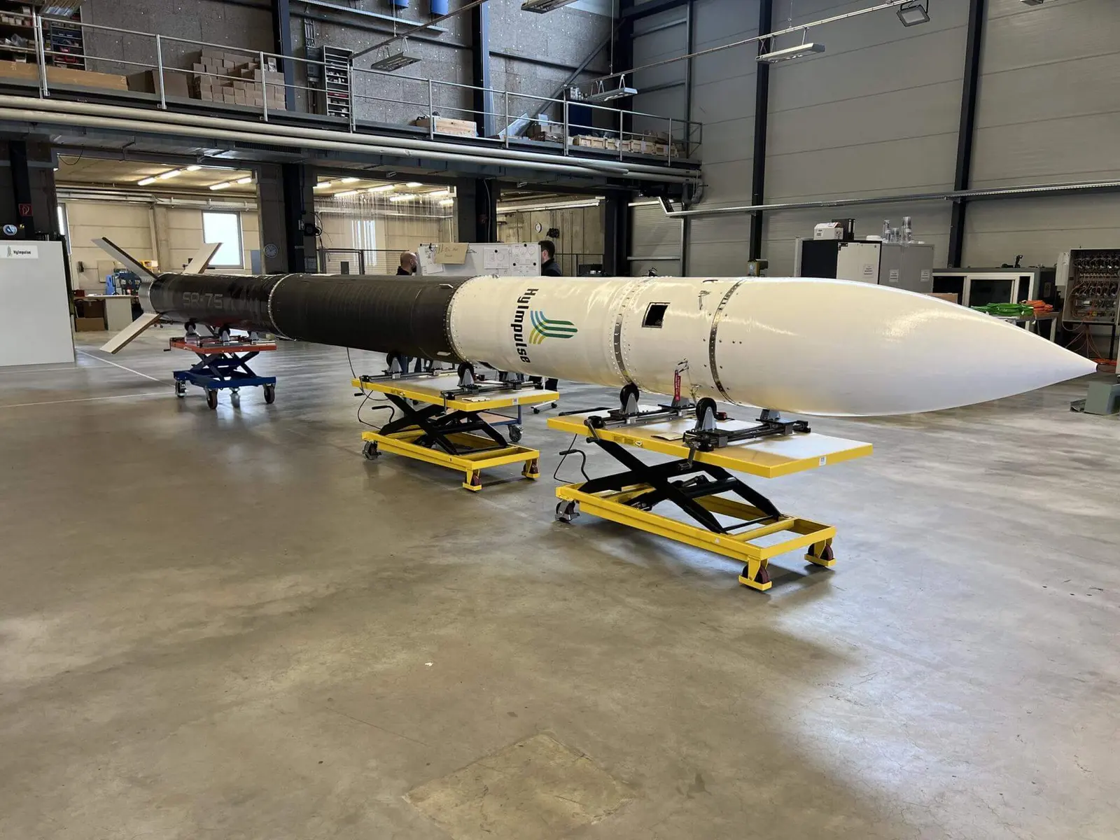 SR75