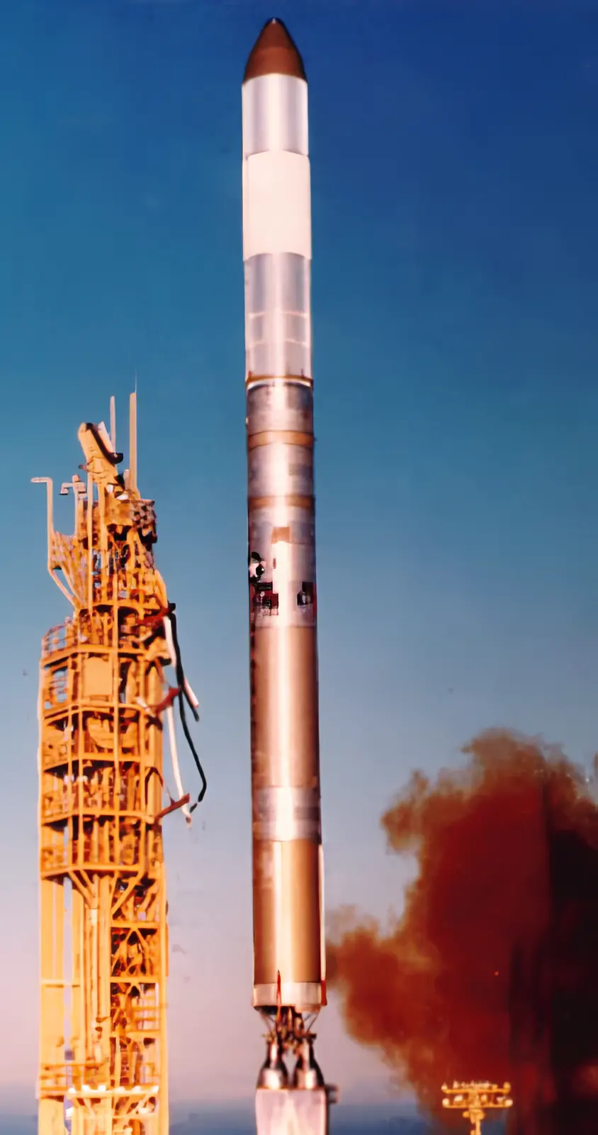 Titan 34B | Jumpseat 4